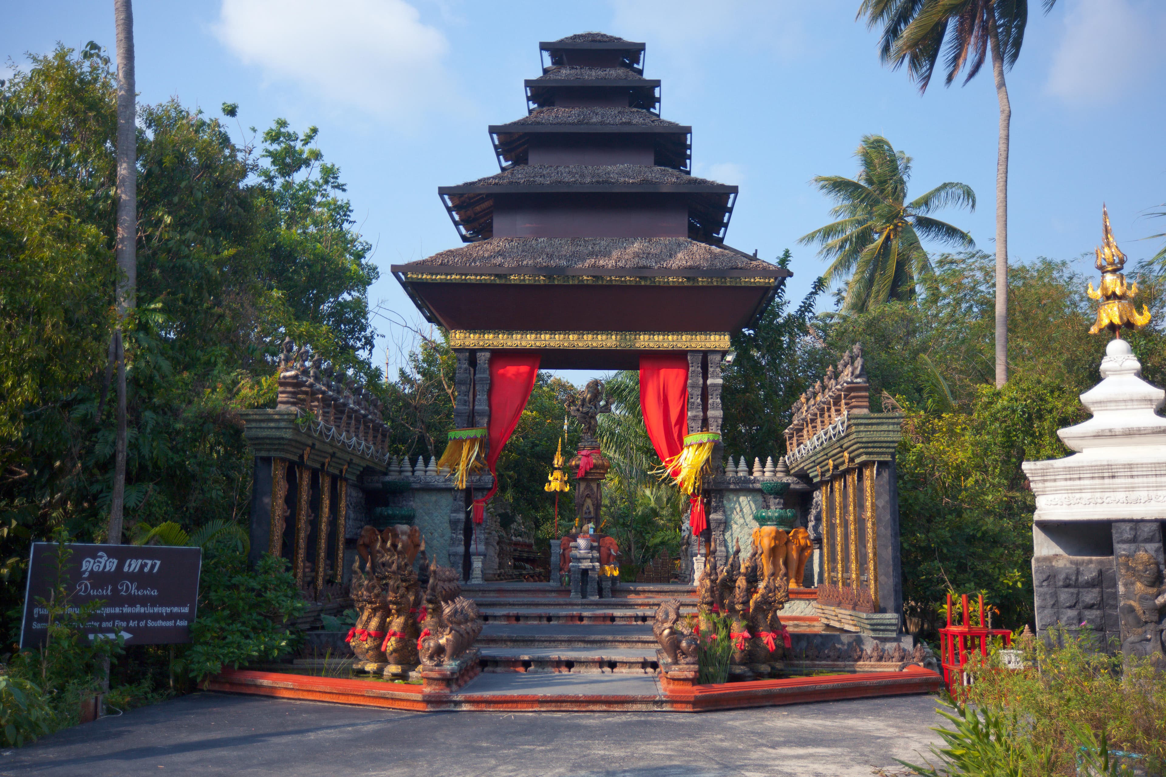 Buddhist Monastery (Wat Phu Khao Thong)