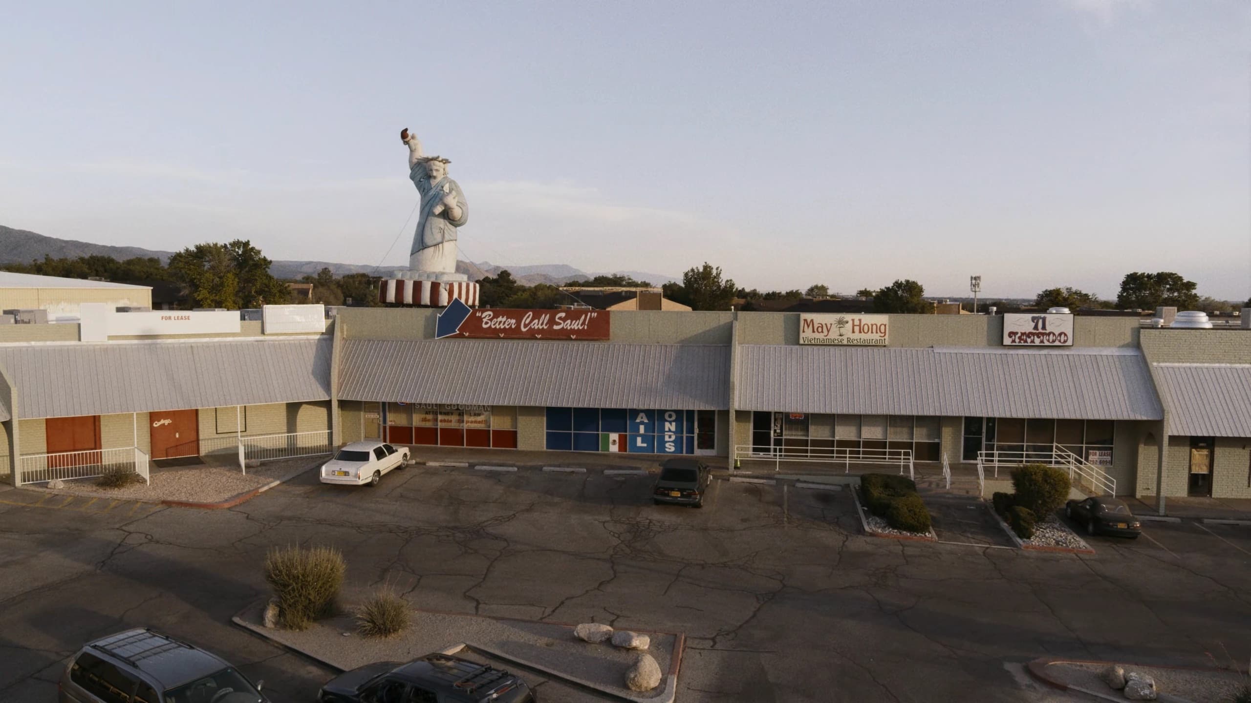 Saul Goodman's Office (Strip Mall)