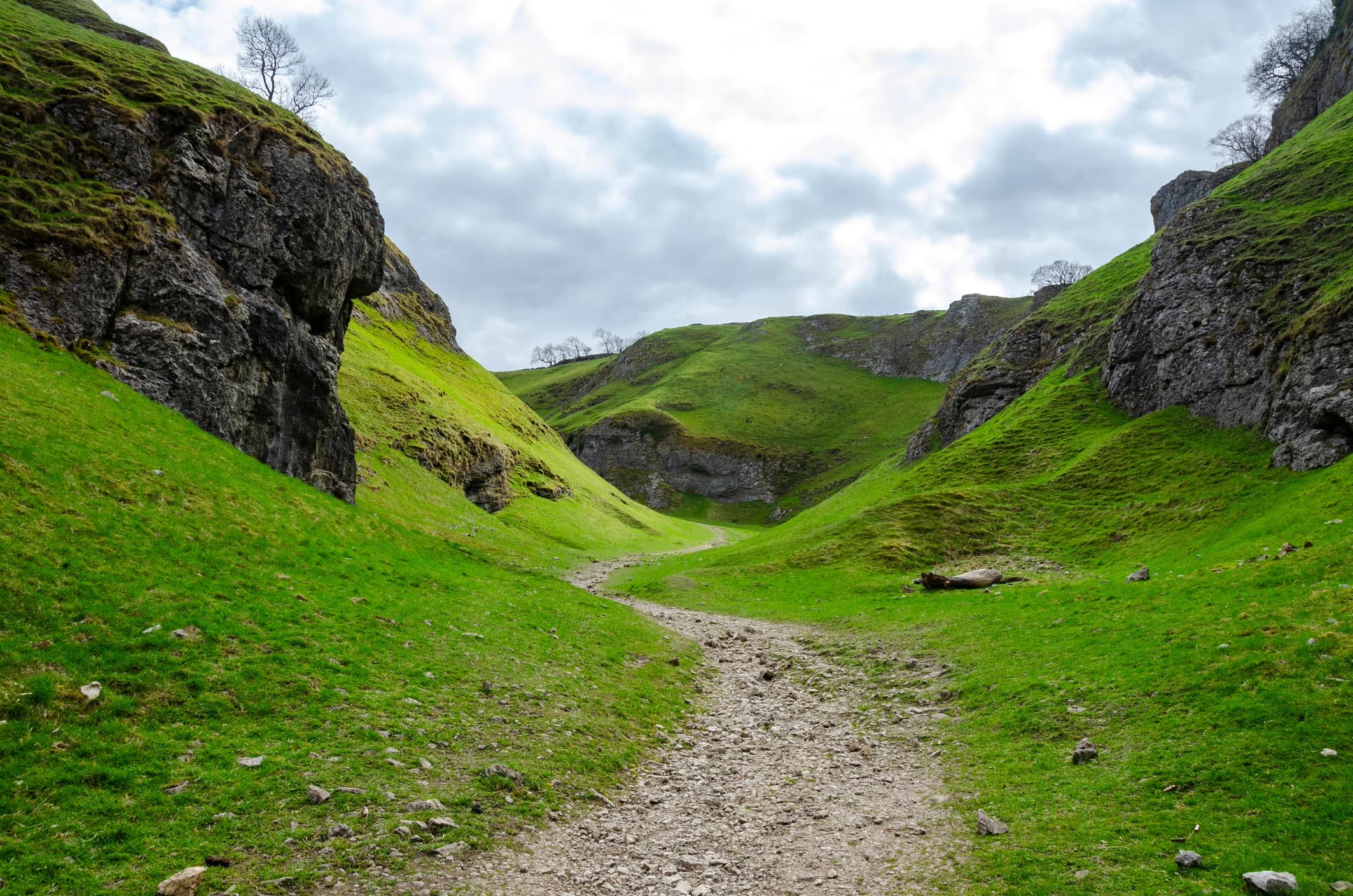 Vale of Arryn (Cave Dale, Peak District)