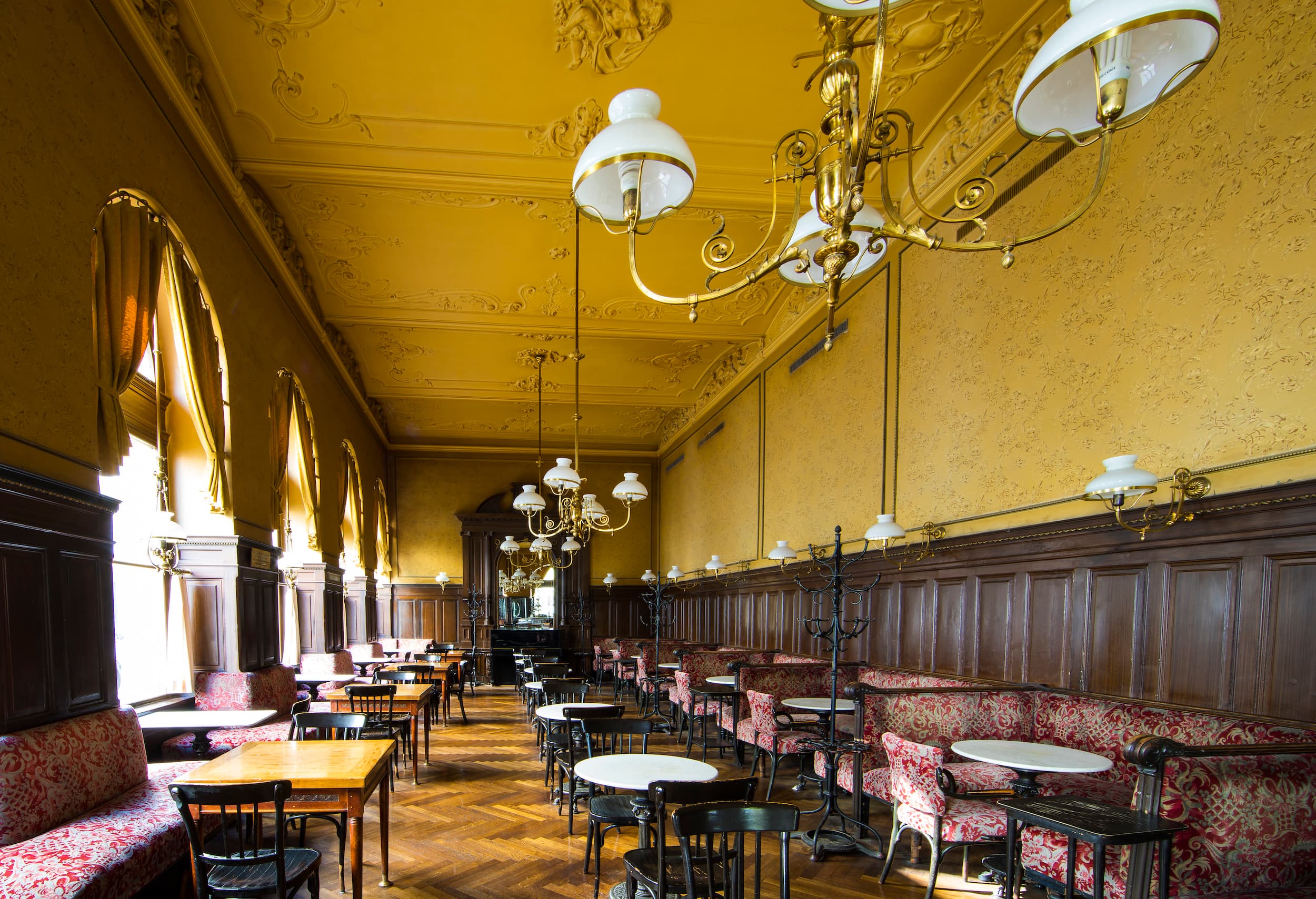 Viennese Coffeehouse (Café Sperl)