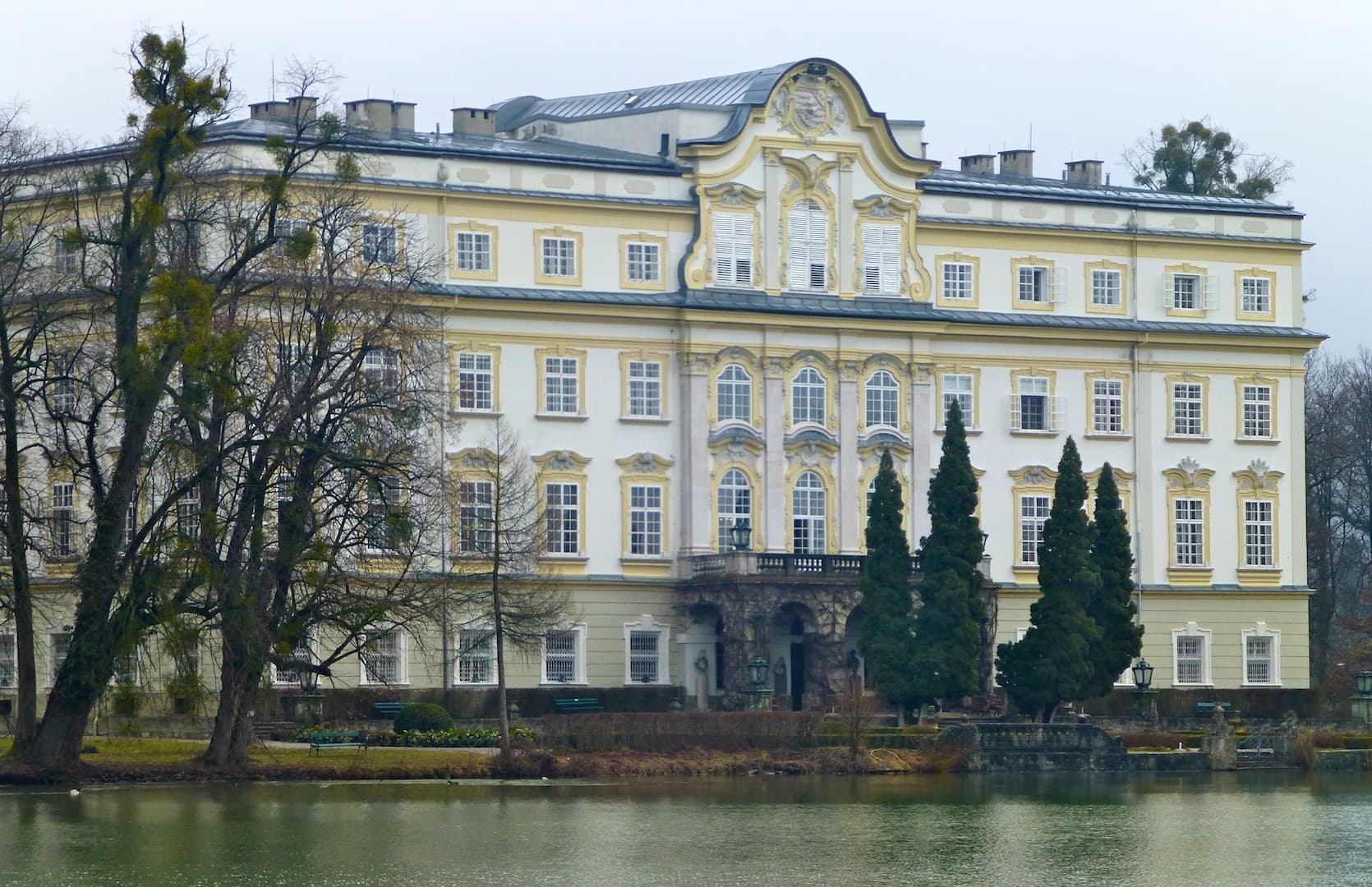 Von Trapp Villa Lake View (Schloss Leopoldskron)